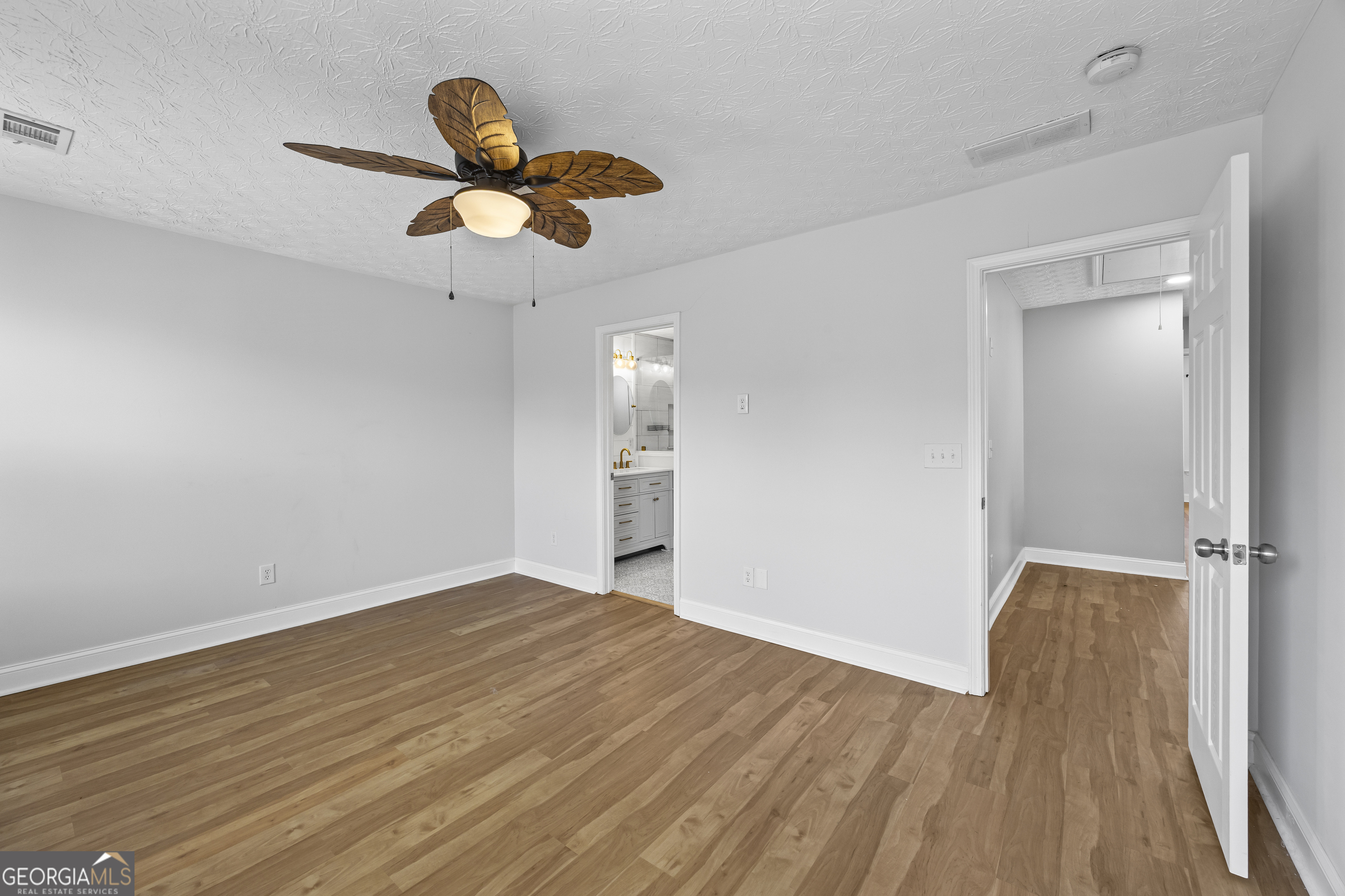6616 Splashwater Drive Flowery Branch GA 30542