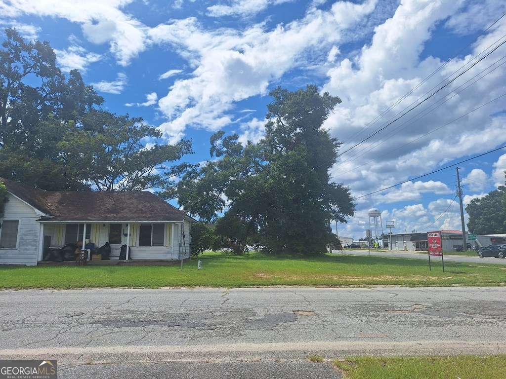 403 S Ware Street Alma GA 31510