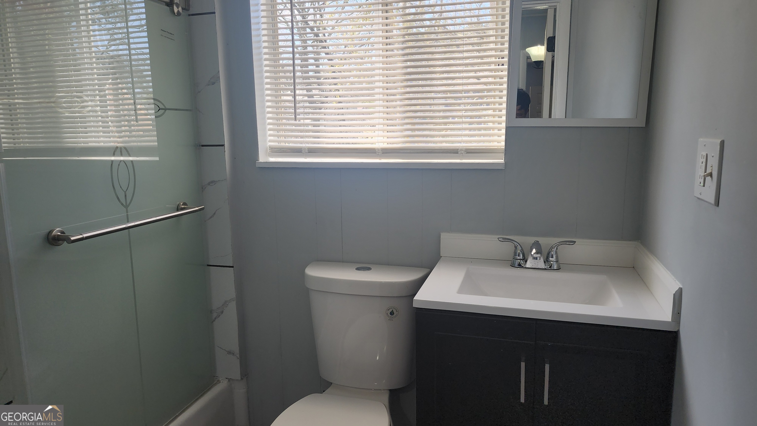 8423 Avalon Drive Riverdale GA 30274