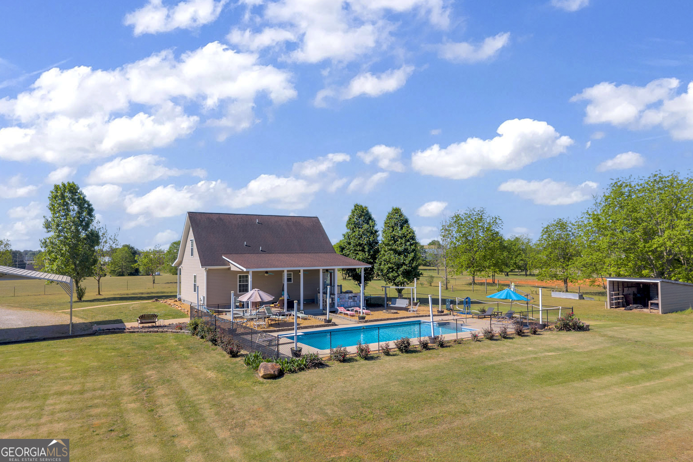 450 Memorial Road Hartwell GA 30643