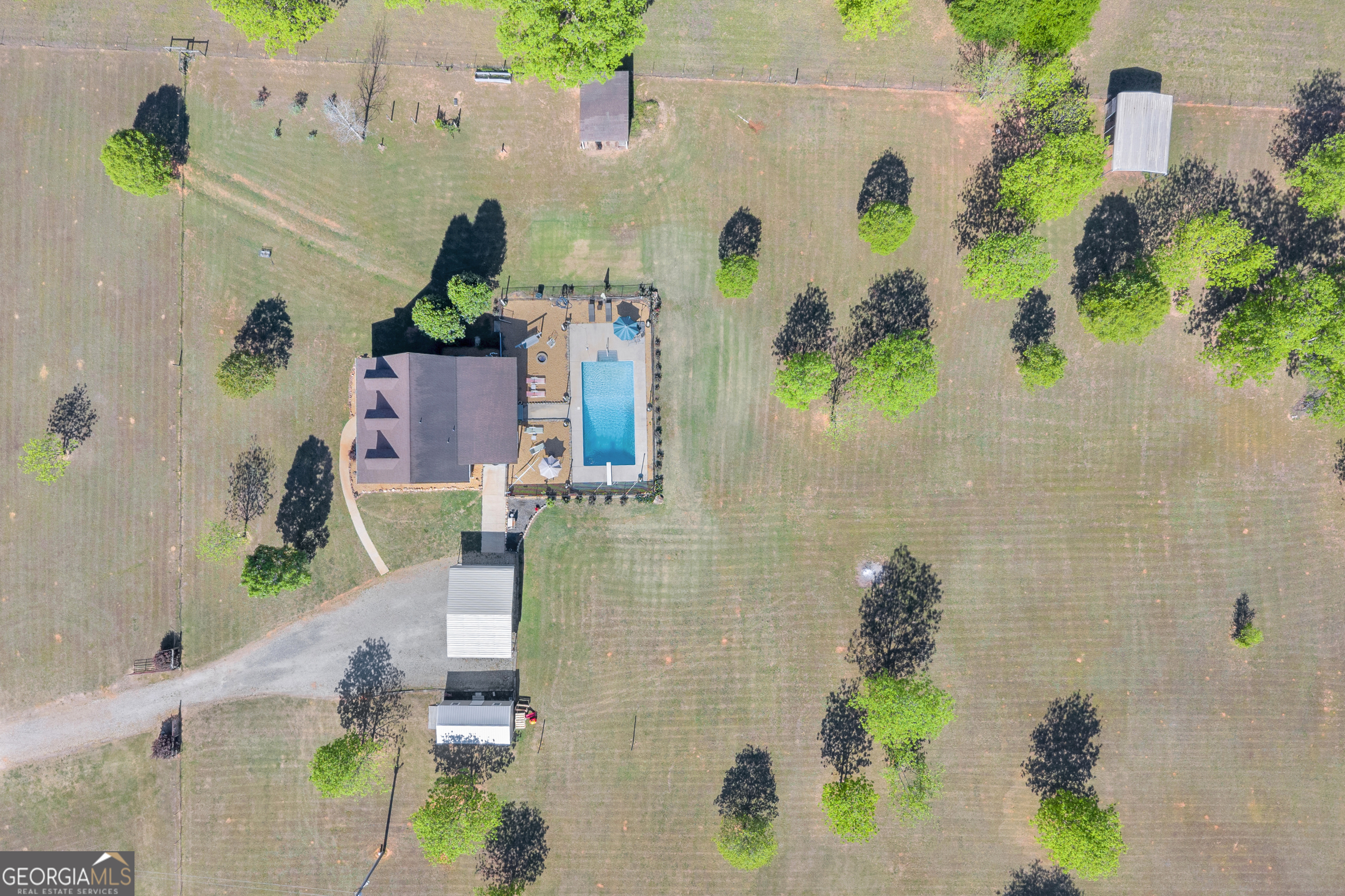 450 Memorial Road Hartwell GA 30643