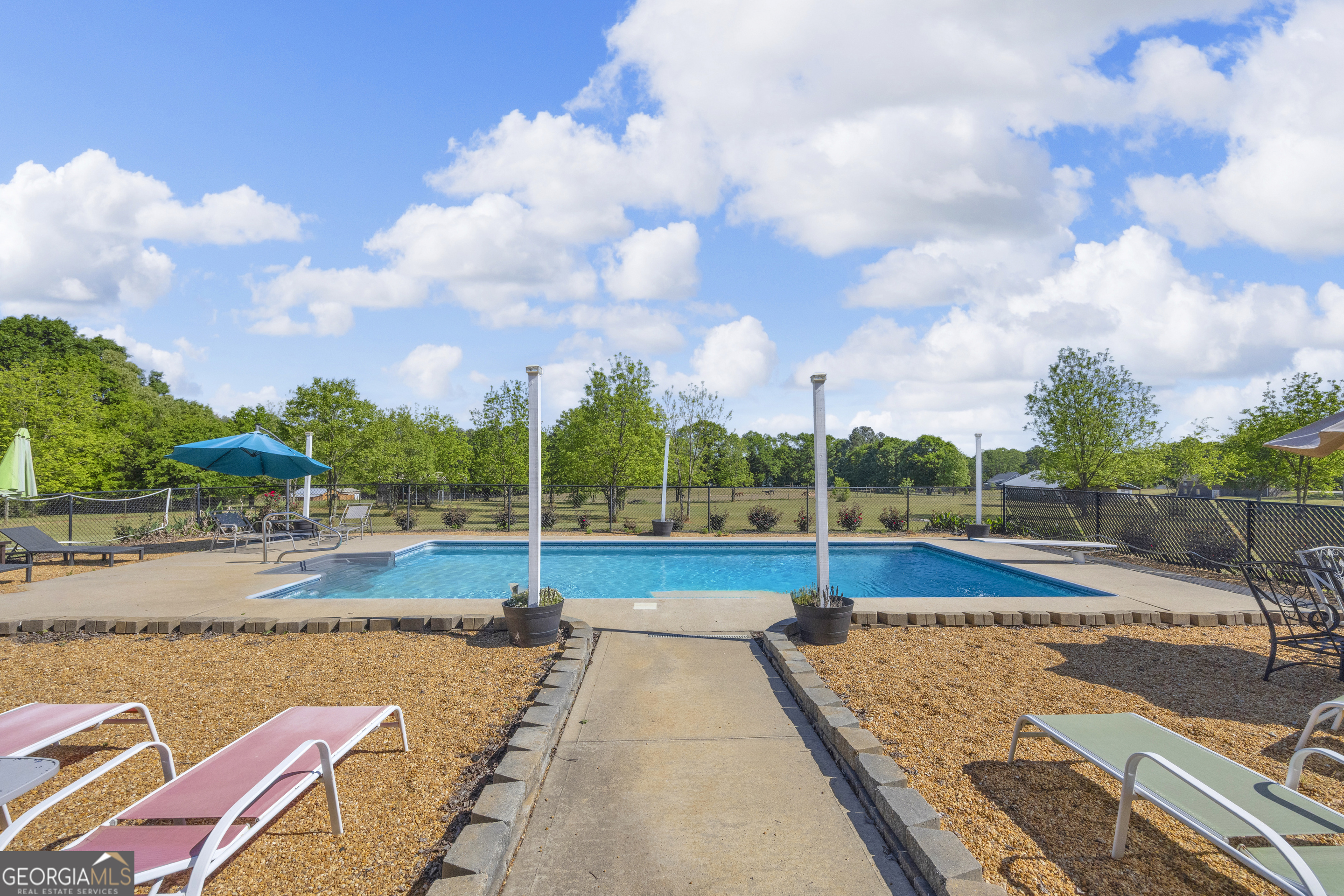 450 Memorial Road Hartwell GA 30643