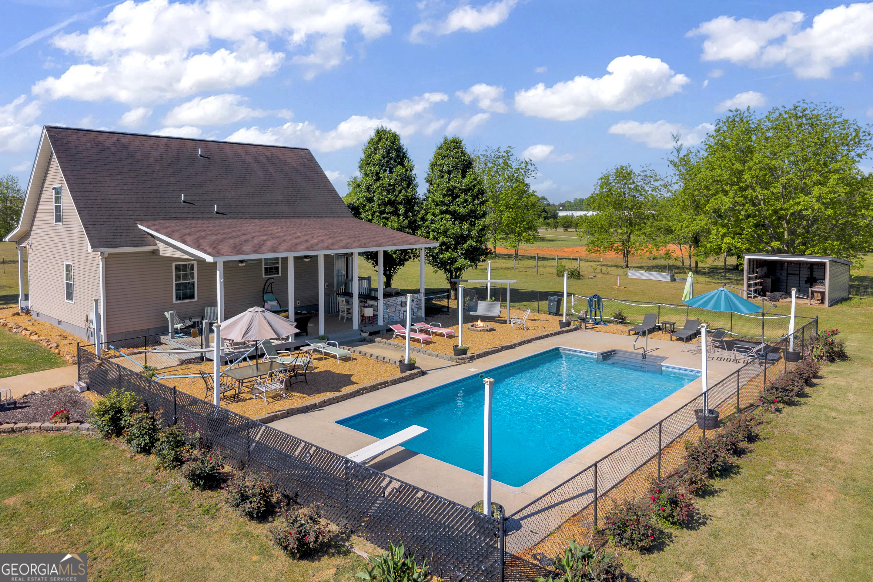 450 Memorial Road Hartwell GA 30643