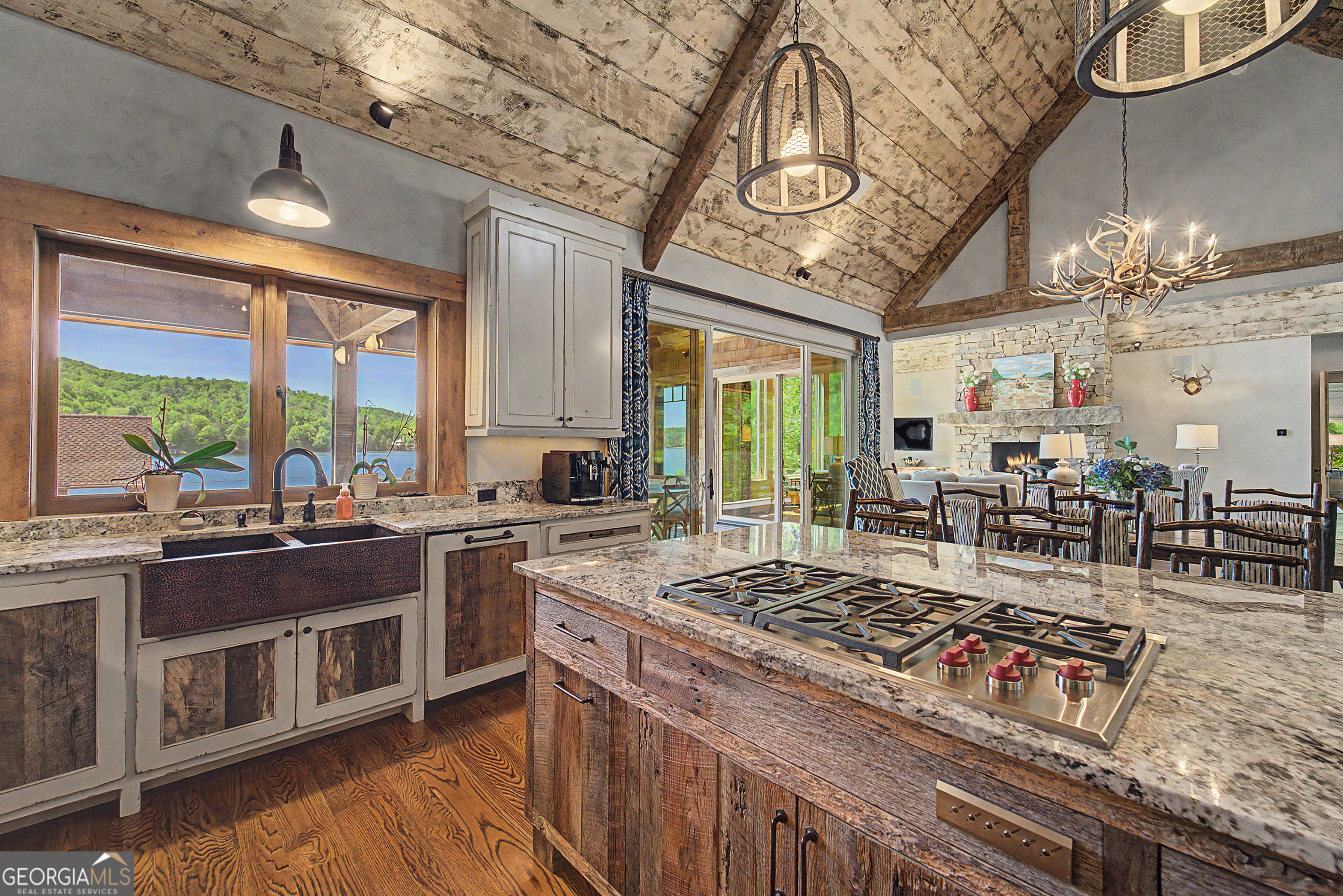 2964 Meeting House Mountain Road Clayton GA 30525