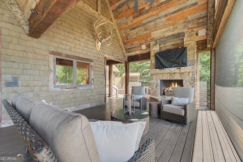 2964 Meeting House Mountain Road Clayton GA 30525