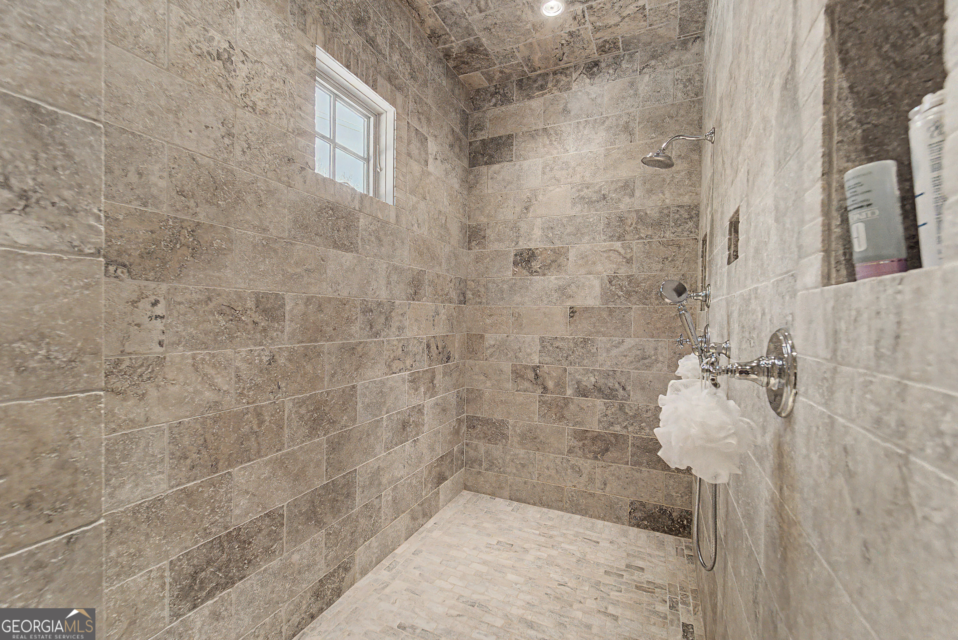 2964 Meeting House Mountain Road Clayton GA 30525