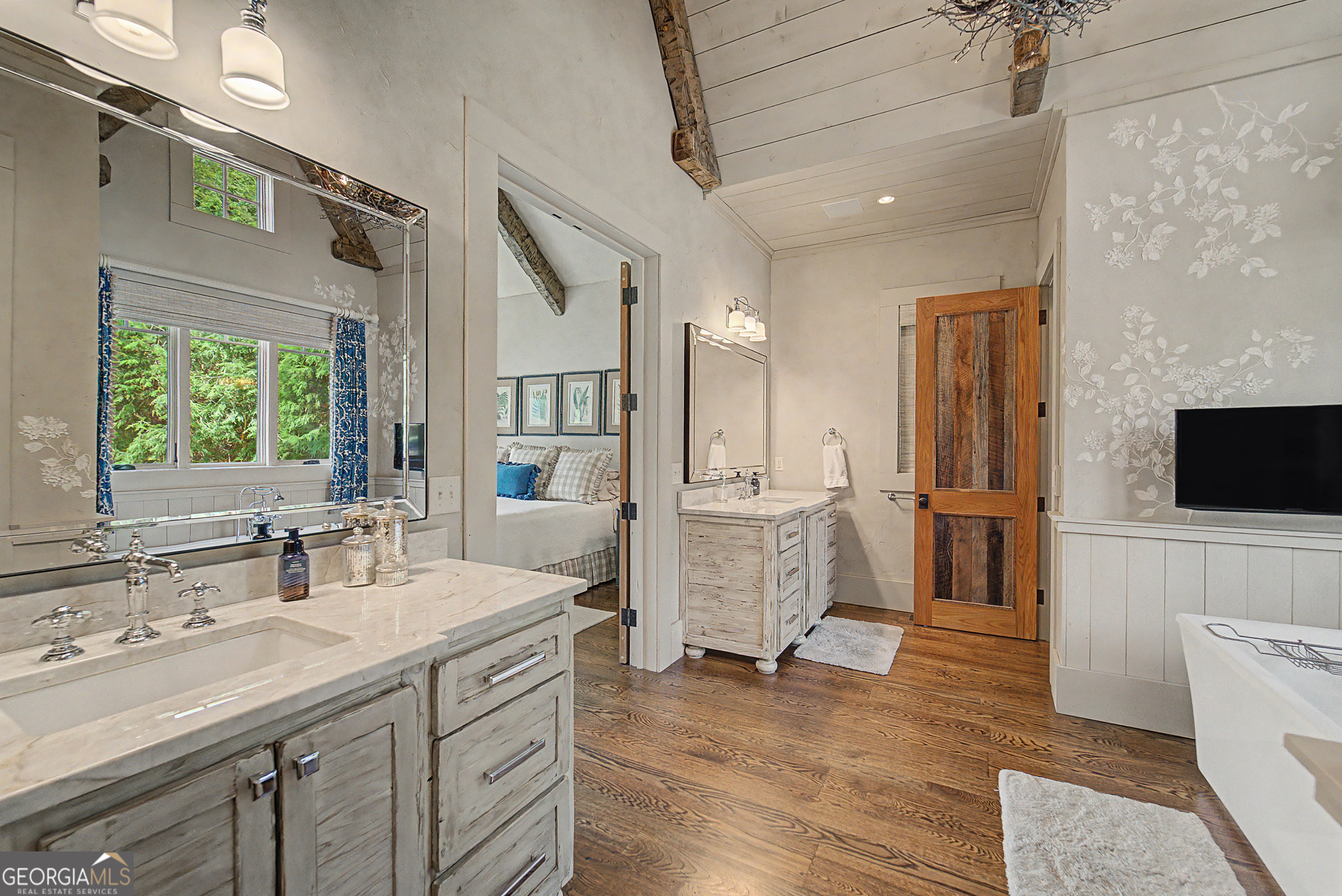 2964 Meeting House Mountain Road Clayton GA 30525
