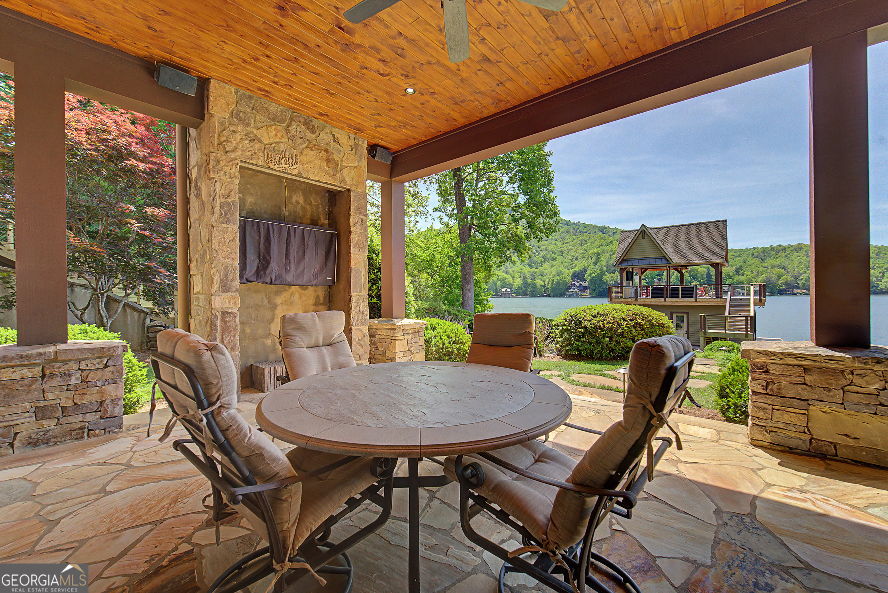 2964 Meeting House Mountain Road Clayton GA 30525