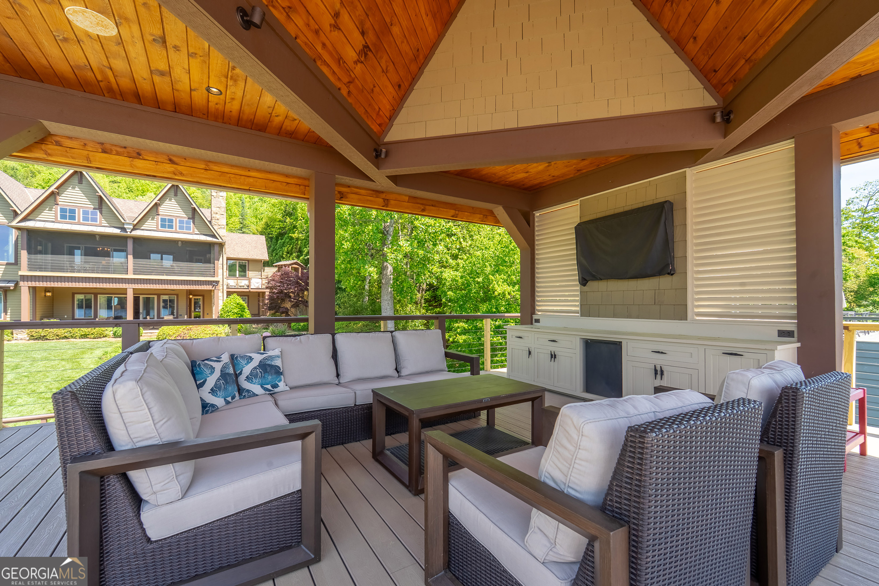 2964 Meeting House Mountain Road Clayton GA 30525