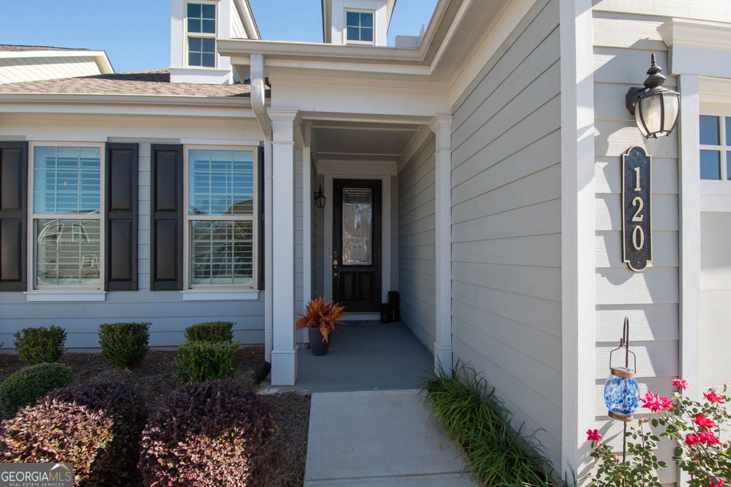 120 Red Maple Drive Peachtree City GA 30269