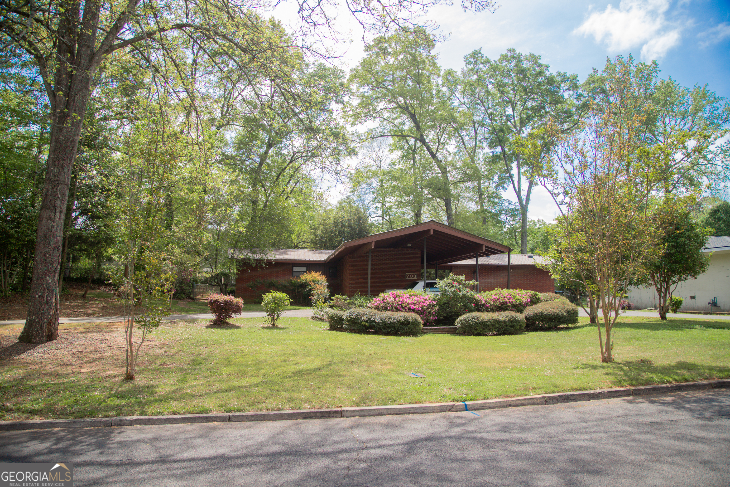 703 Greenwood Road Thomaston GA 30286