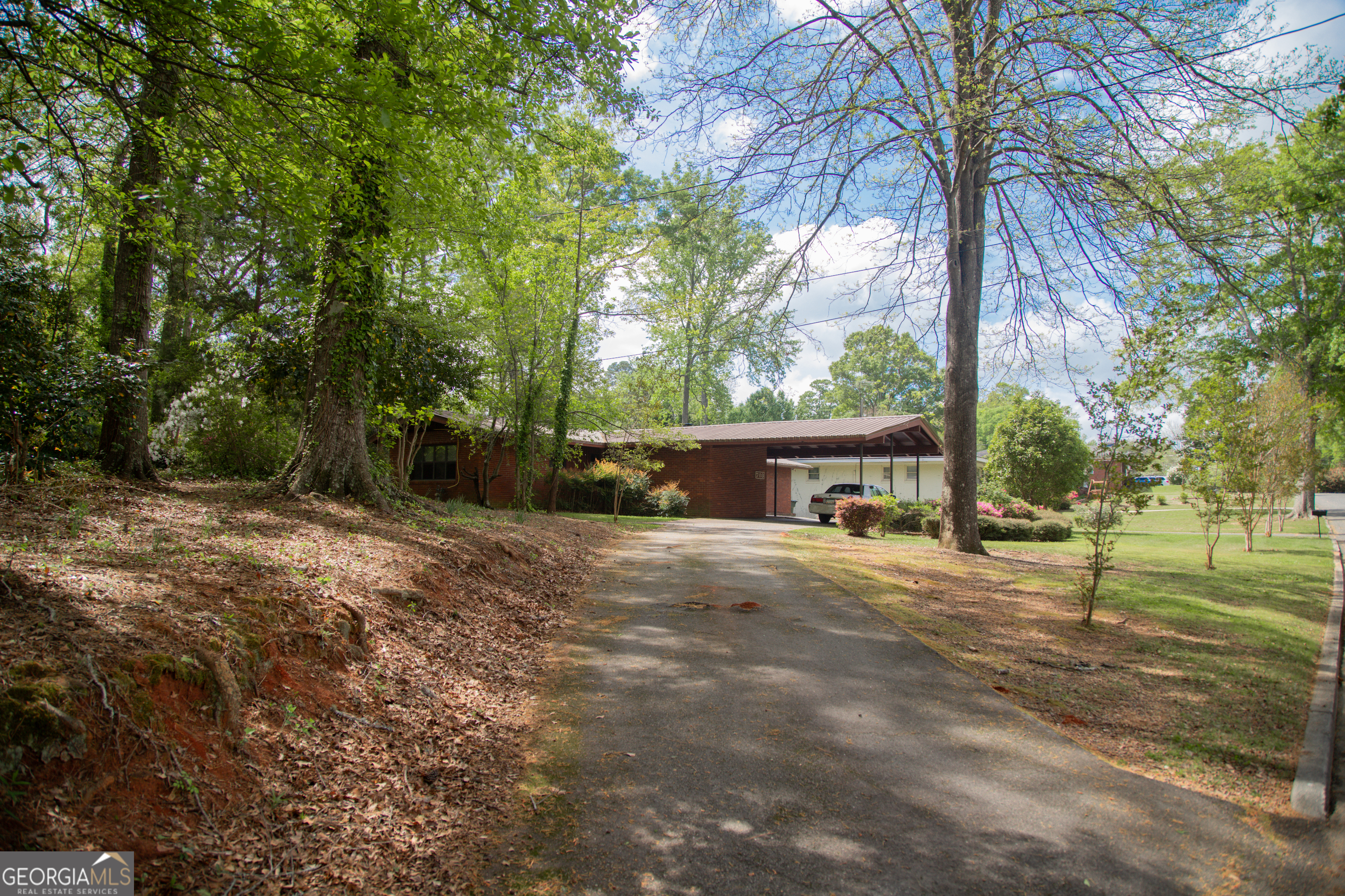 703 Greenwood Road Thomaston GA 30286