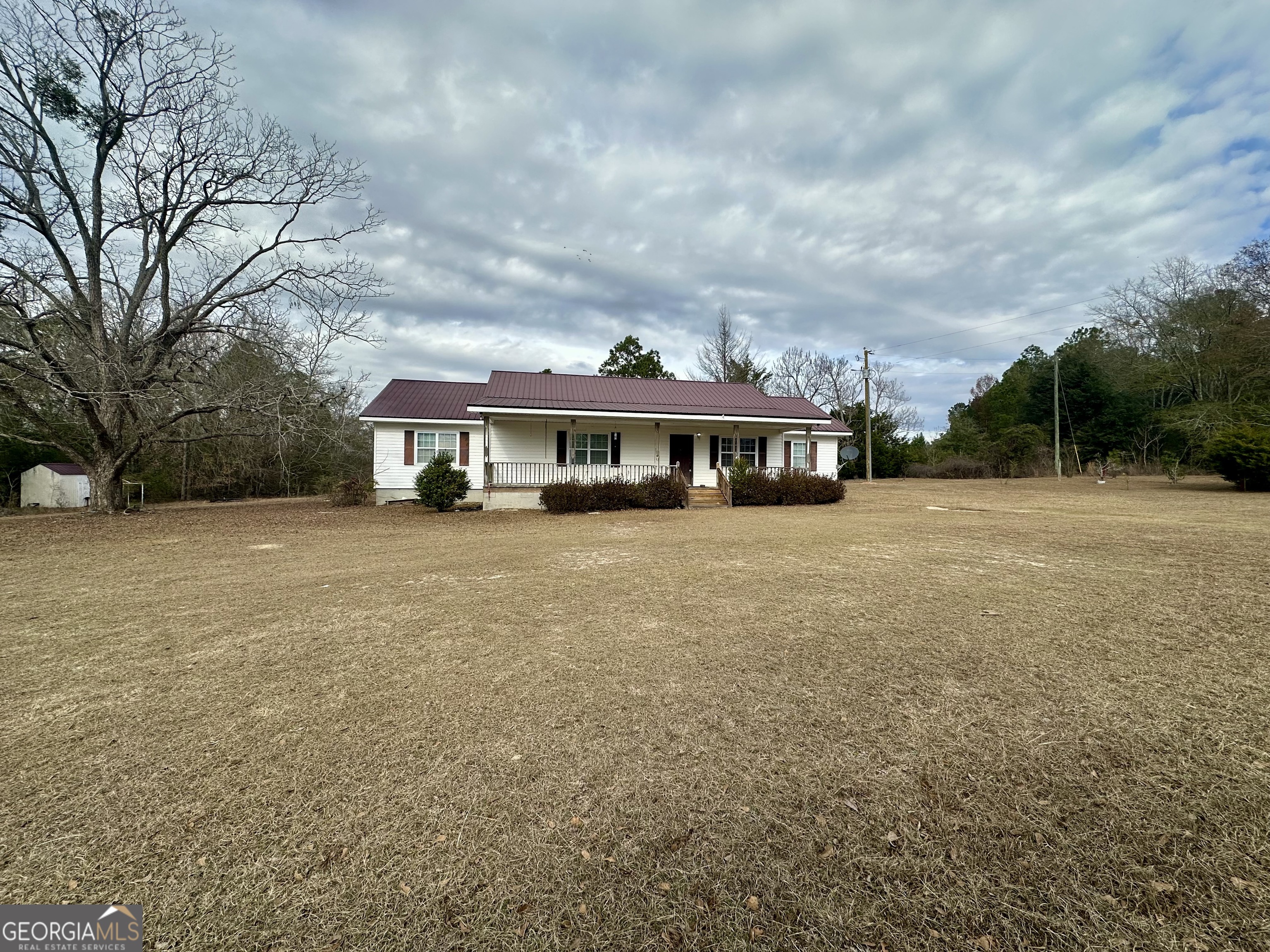 74 Community Church Road Mcrae-helena GA 31037
