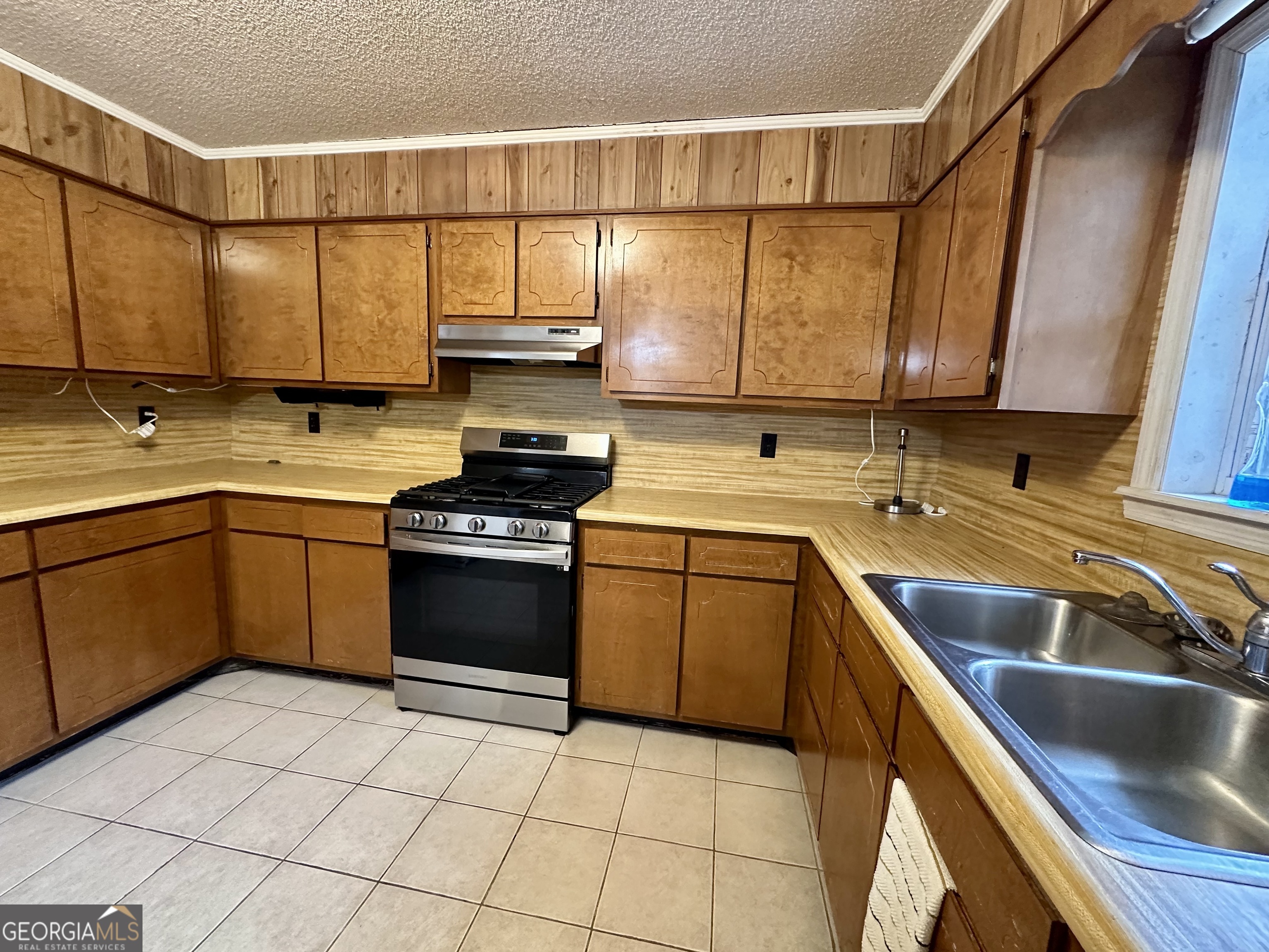 74 Community Church Road Mcrae-helena GA 31037