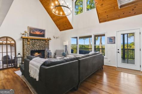 35 Dora Lane Ellijay GA 30540
