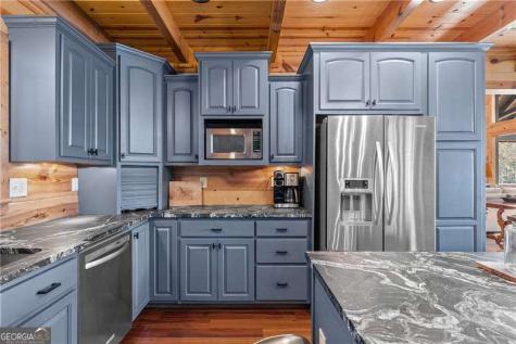 5 Emerald Point Blairsville GA 30512