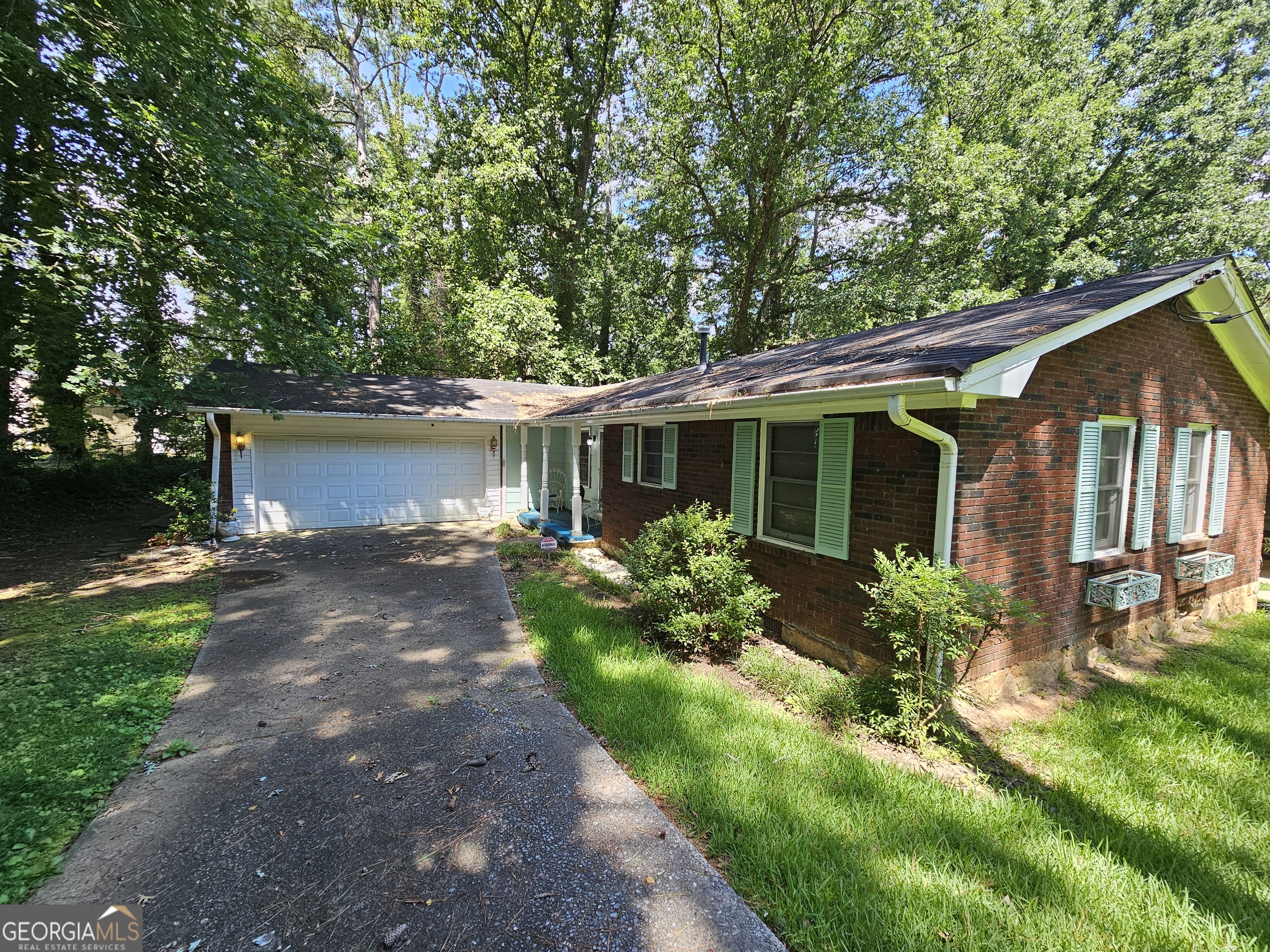2395 Durango Road SW Atlanta GA 30331