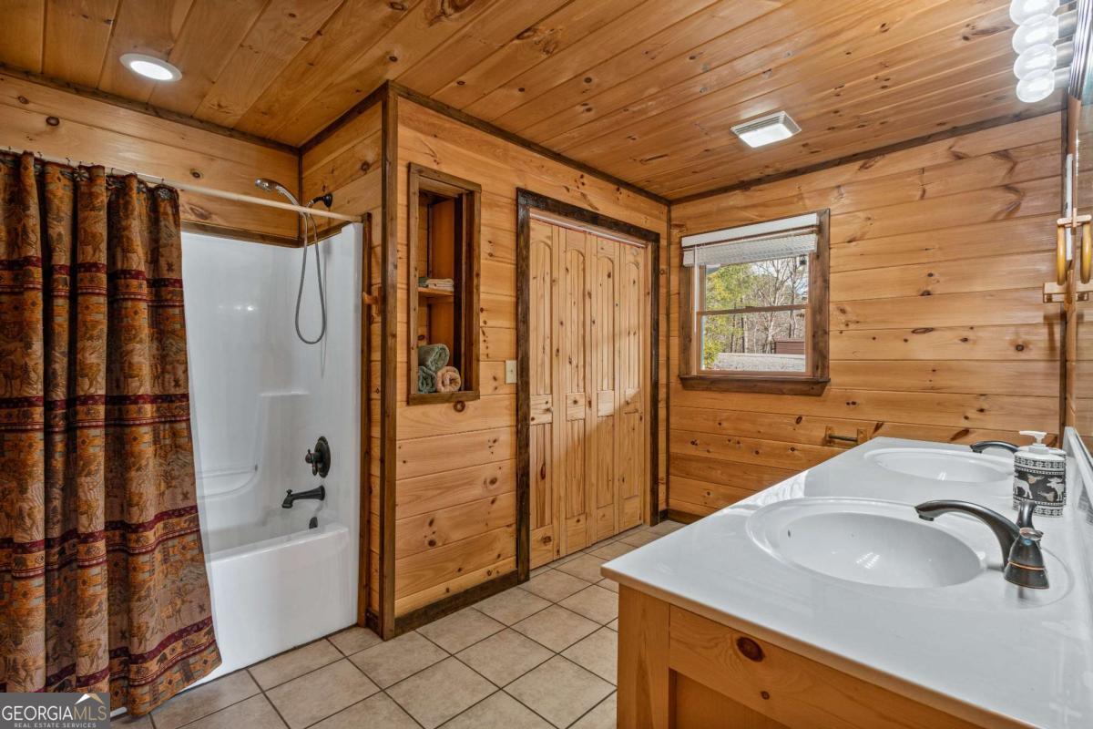 166 Dallas Lane Blue Ridge GA 30513