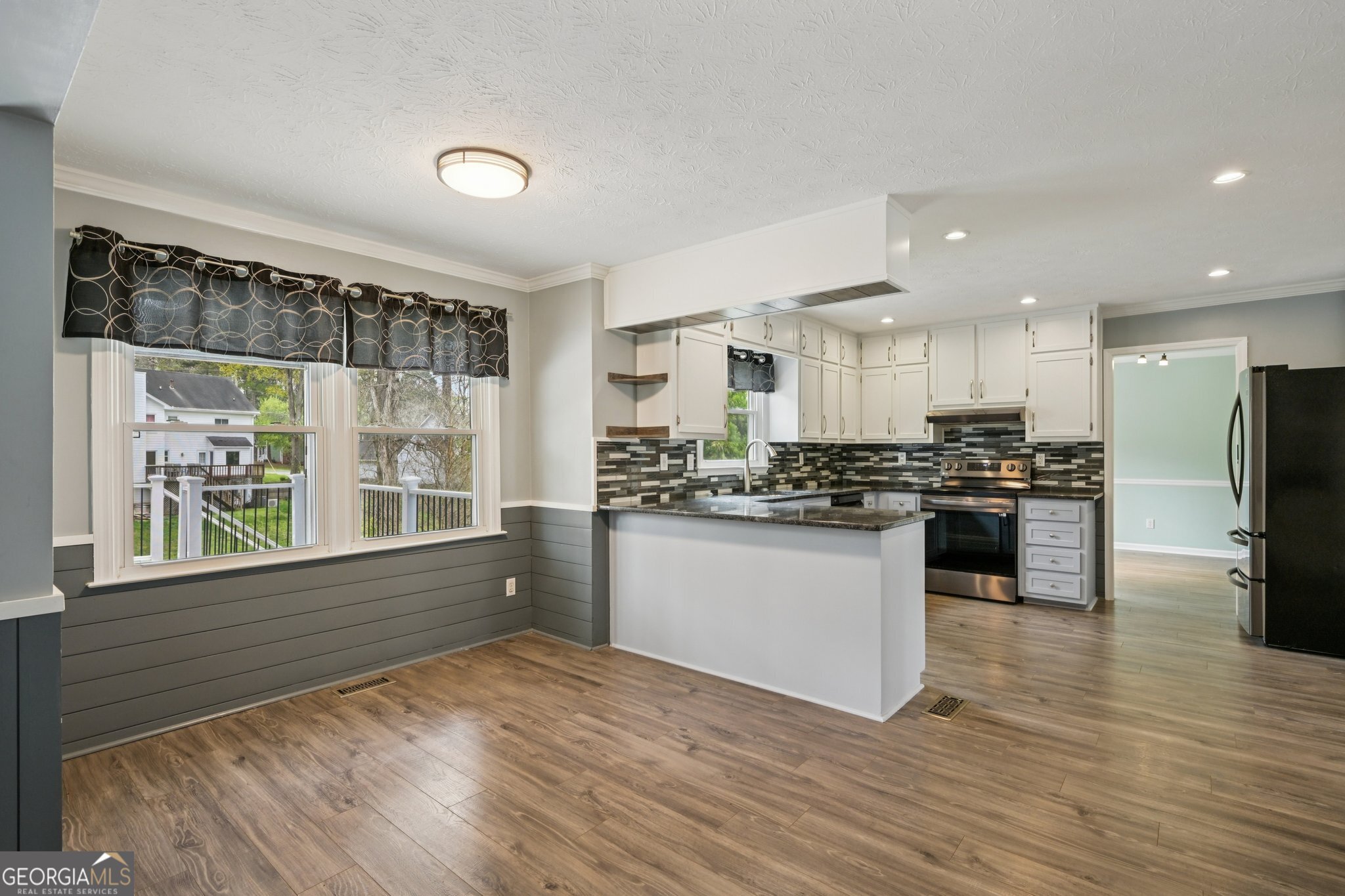 2241 Deer Oaks Trail Lawrenceville GA 30044