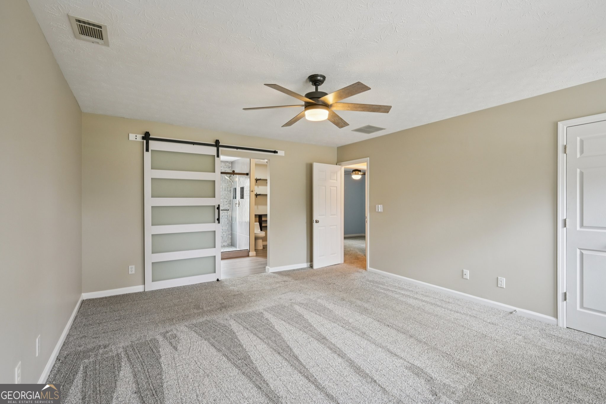 2241 Deer Oaks Trail Lawrenceville GA 30044