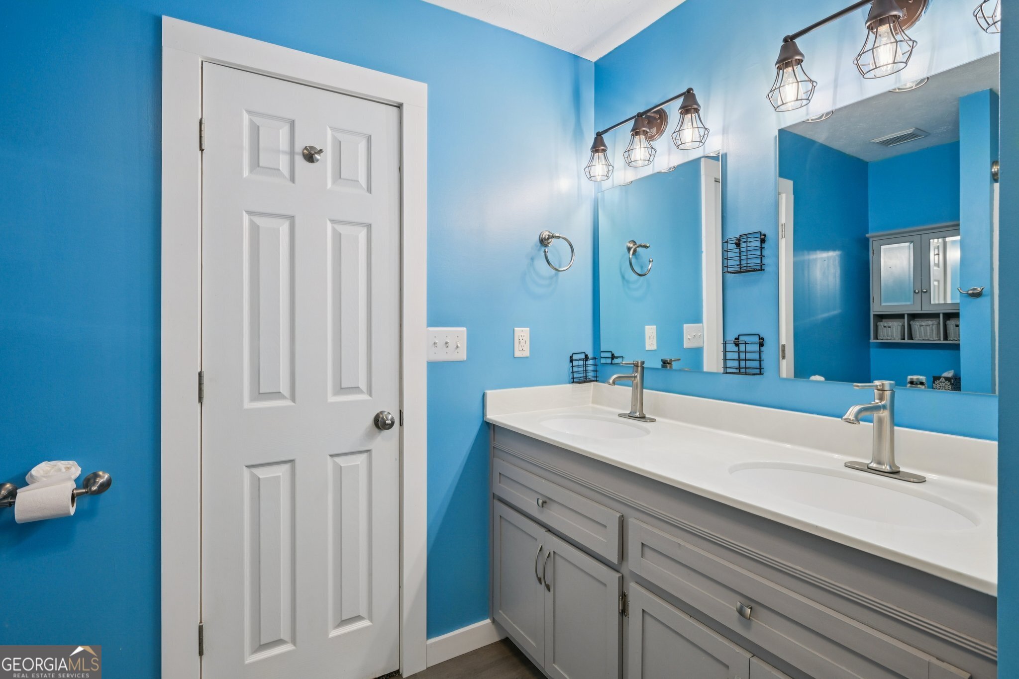 2241 Deer Oaks Trail Lawrenceville GA 30044