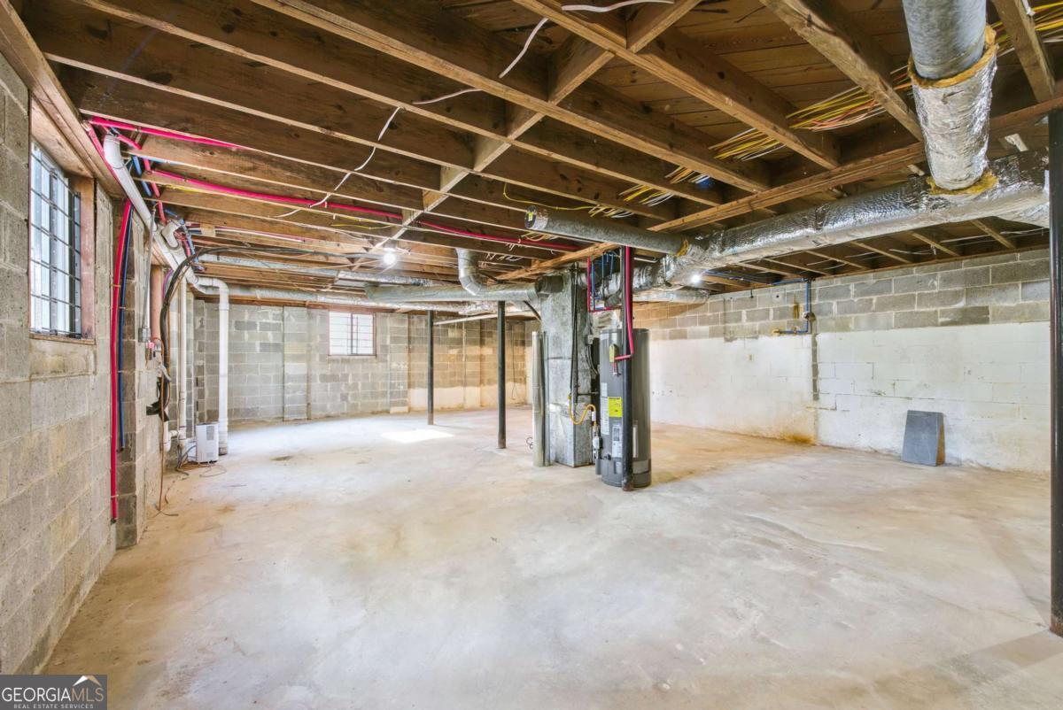 1703 Barrett Drive NW Atlanta GA 30318