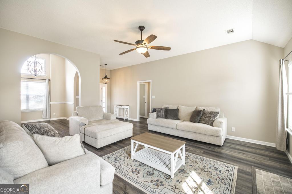 112 Knights Bridge Warner Robins GA 31093