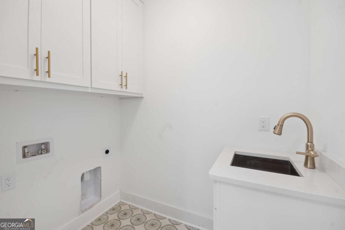 10745 Waters Road Alpharetta GA 30022