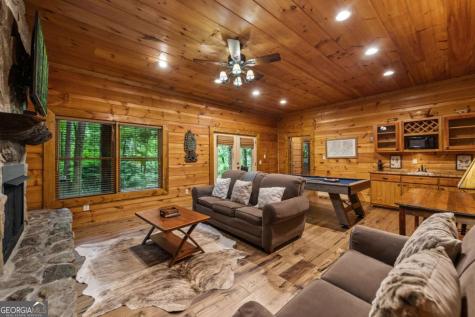 249 Wildflower Lane Ellijay GA 30540