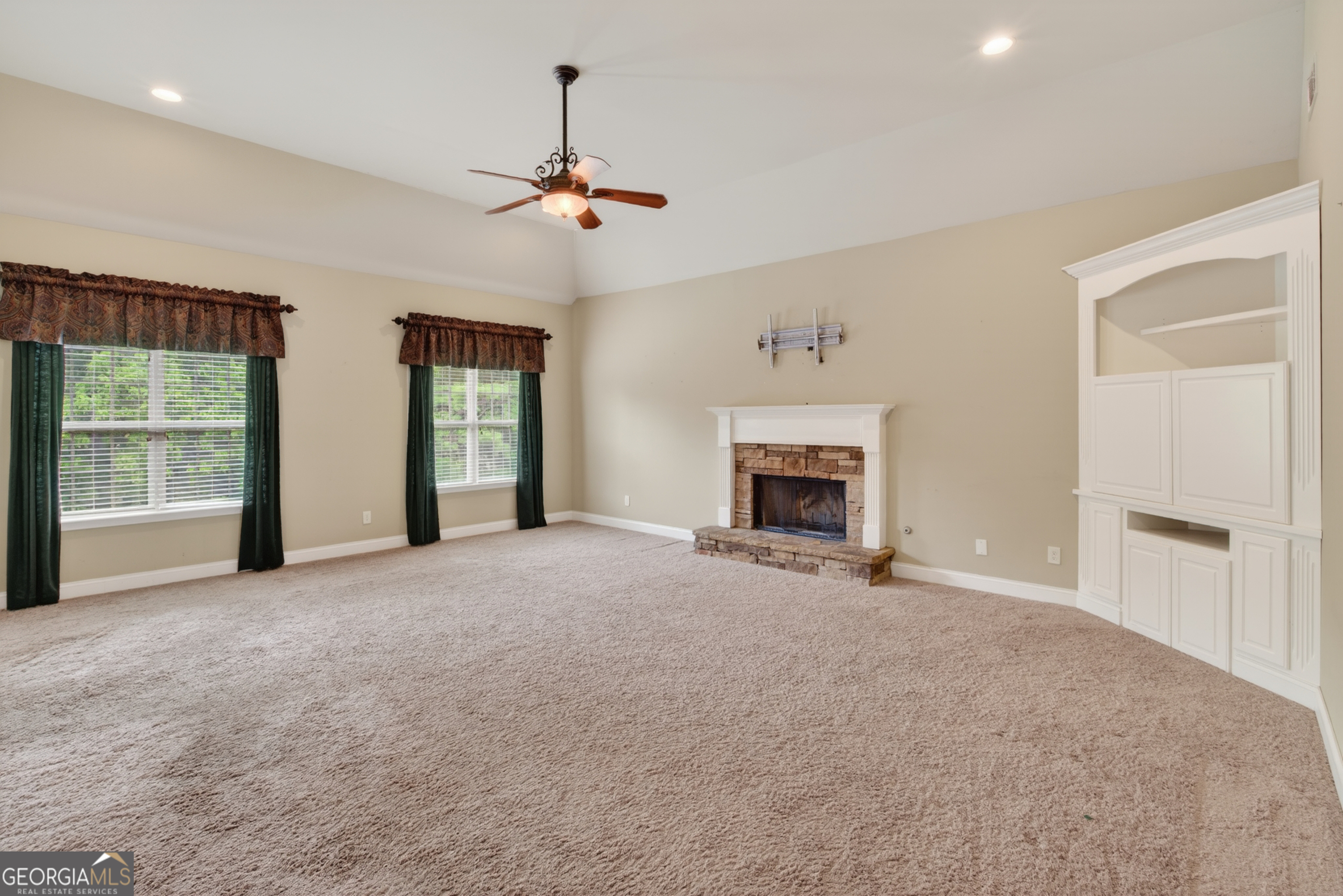 42 Mackenzie Drive Powder Springs GA 30127