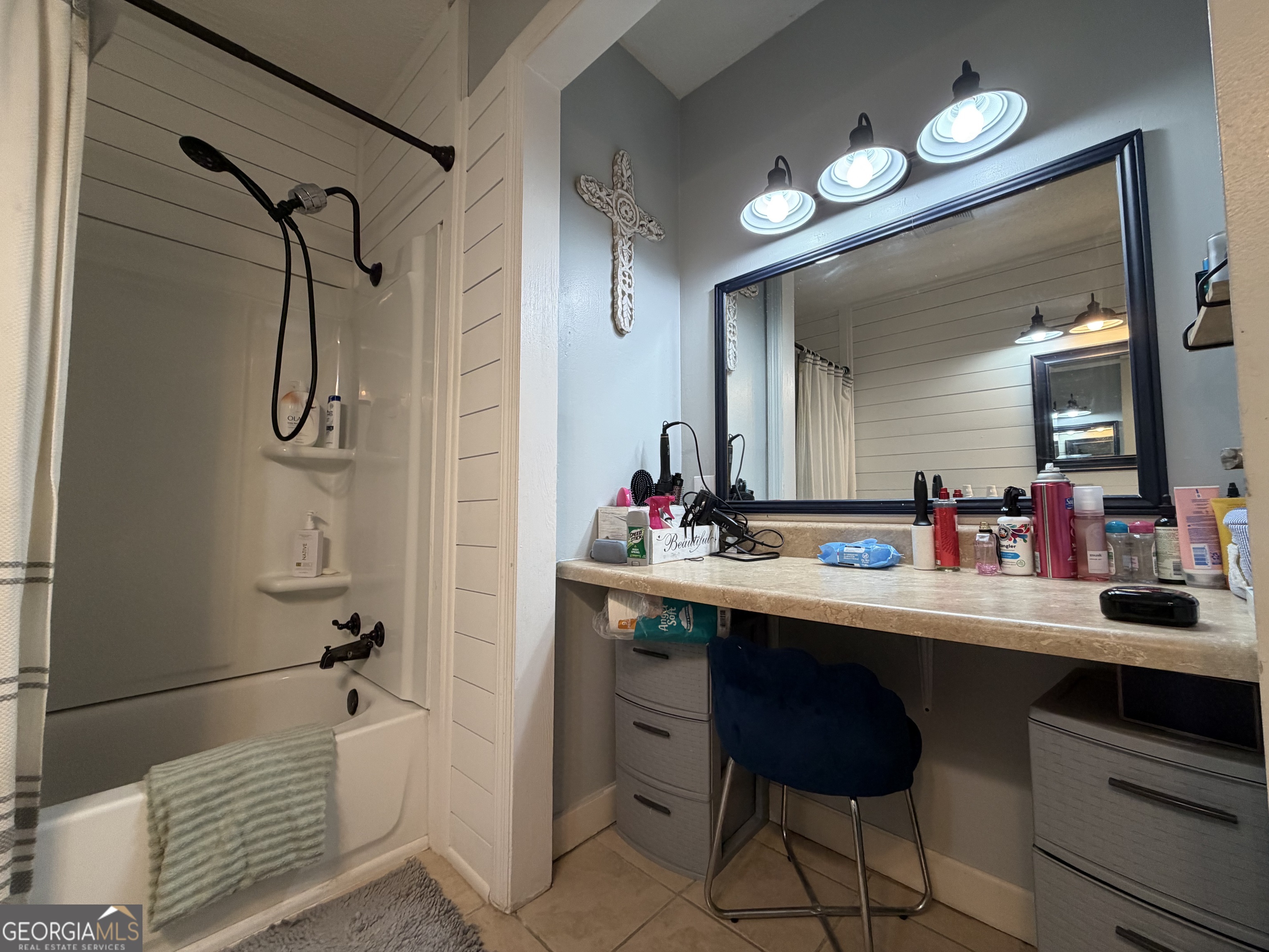 53 Carey Drive Hazlehurst GA 31539