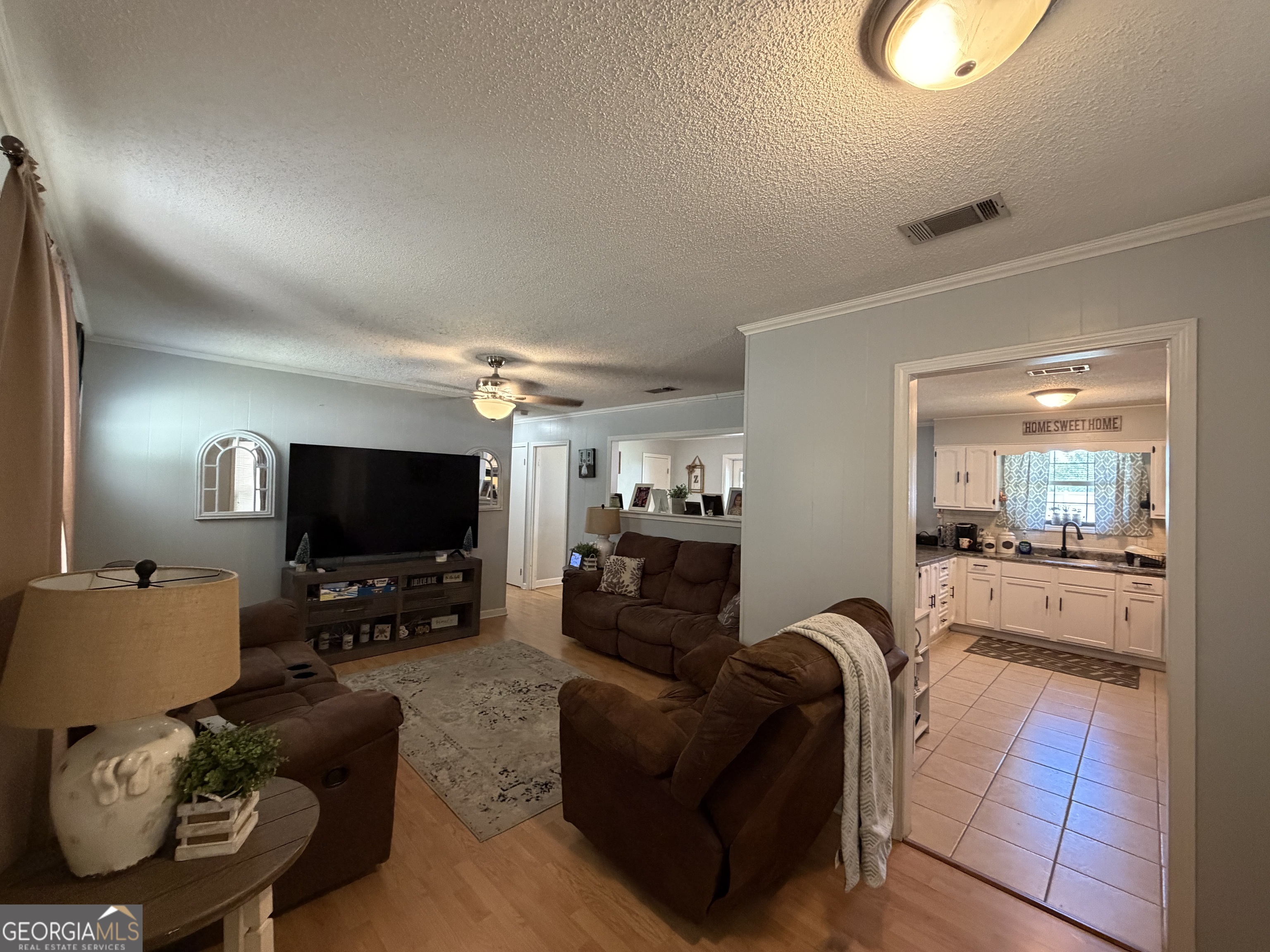 53 Carey Drive Hazlehurst GA 31539