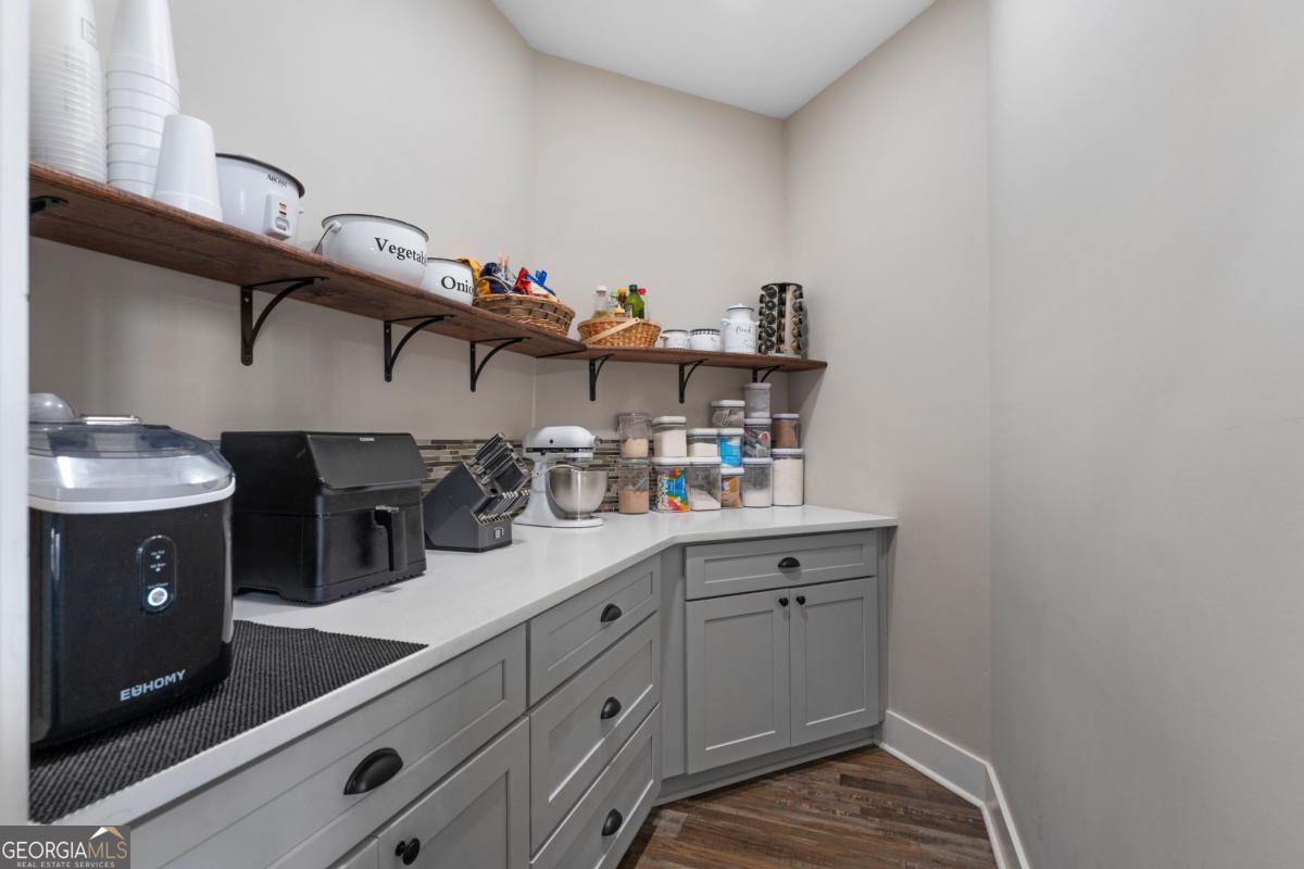 610 Cedar Creek Road Cartersville GA 30121