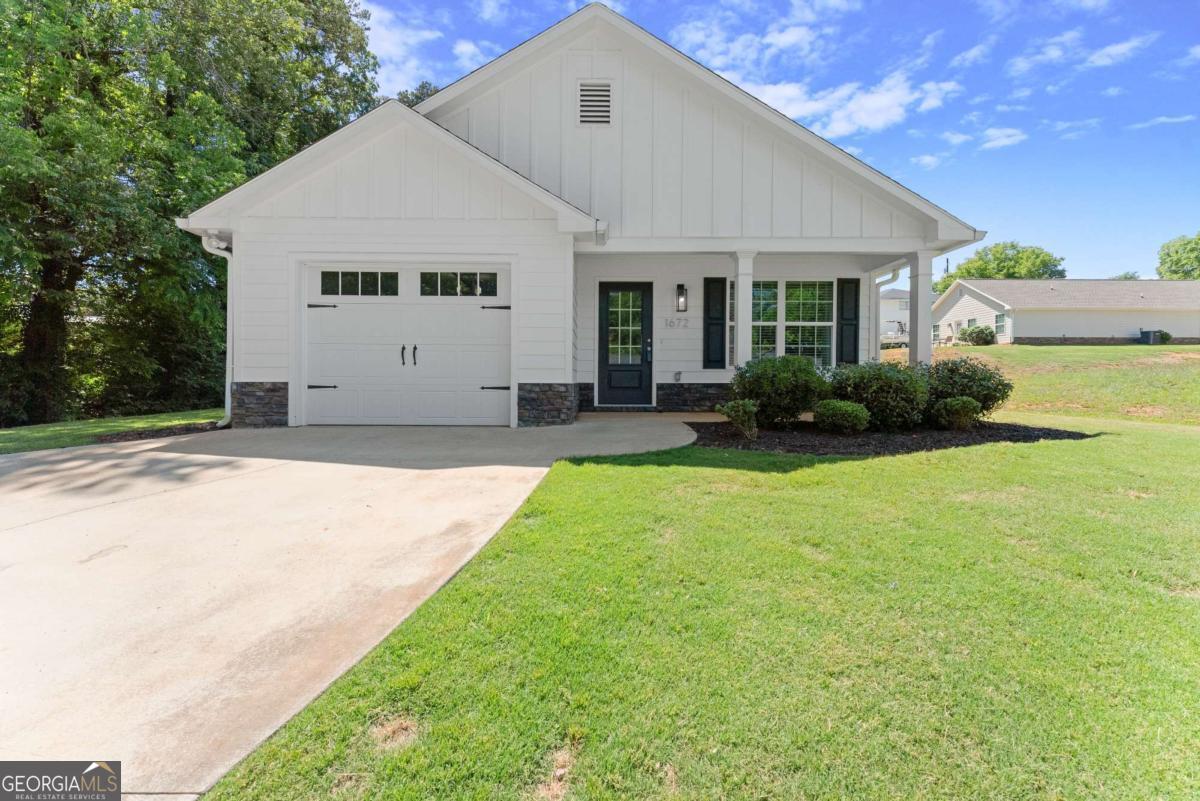 1672 Meadow Lark Lane Gainesville GA 30501