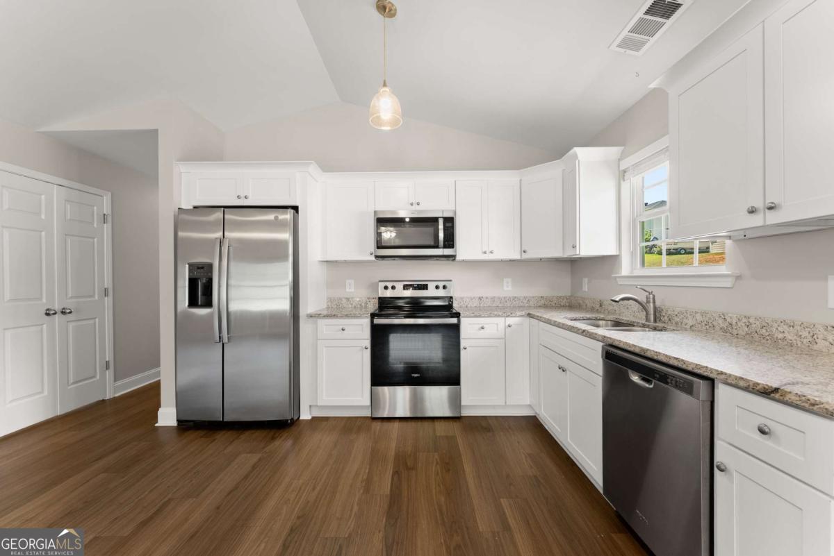 1672 Meadow Lark Lane Gainesville GA 30501