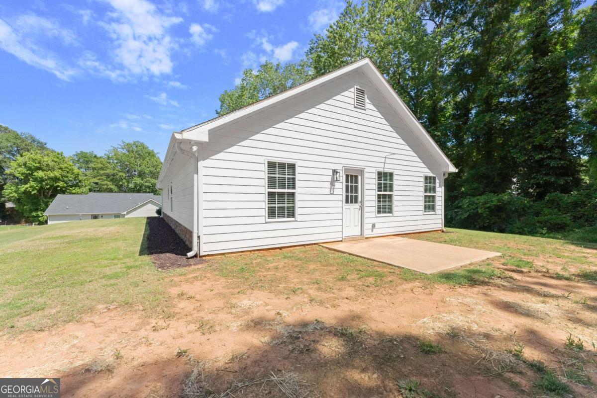 1672 Meadow Lark Lane Gainesville GA 30501