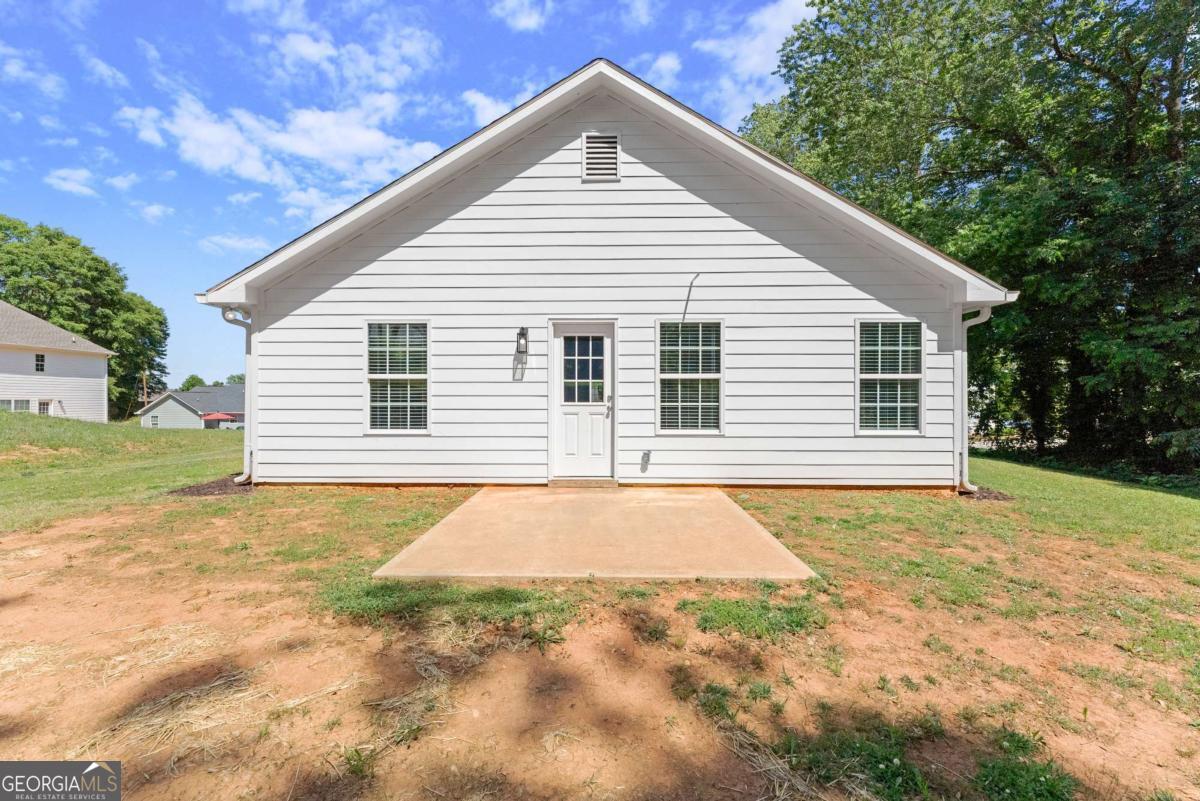 1672 Meadow Lark Lane Gainesville GA 30501