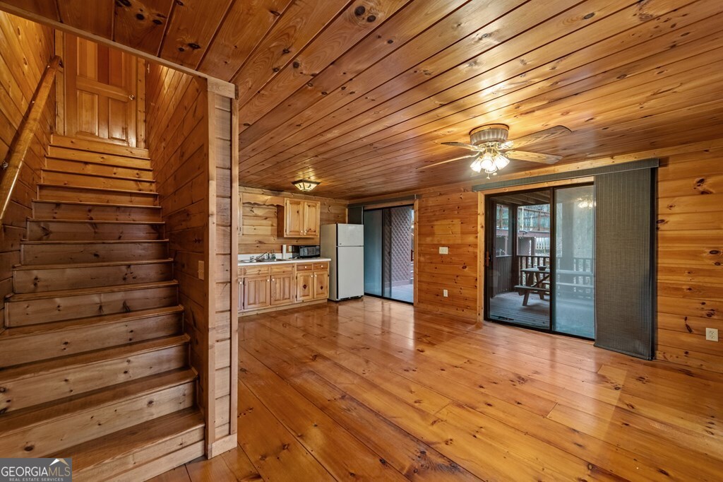120 N Riverview Lane Ellijay GA 30536