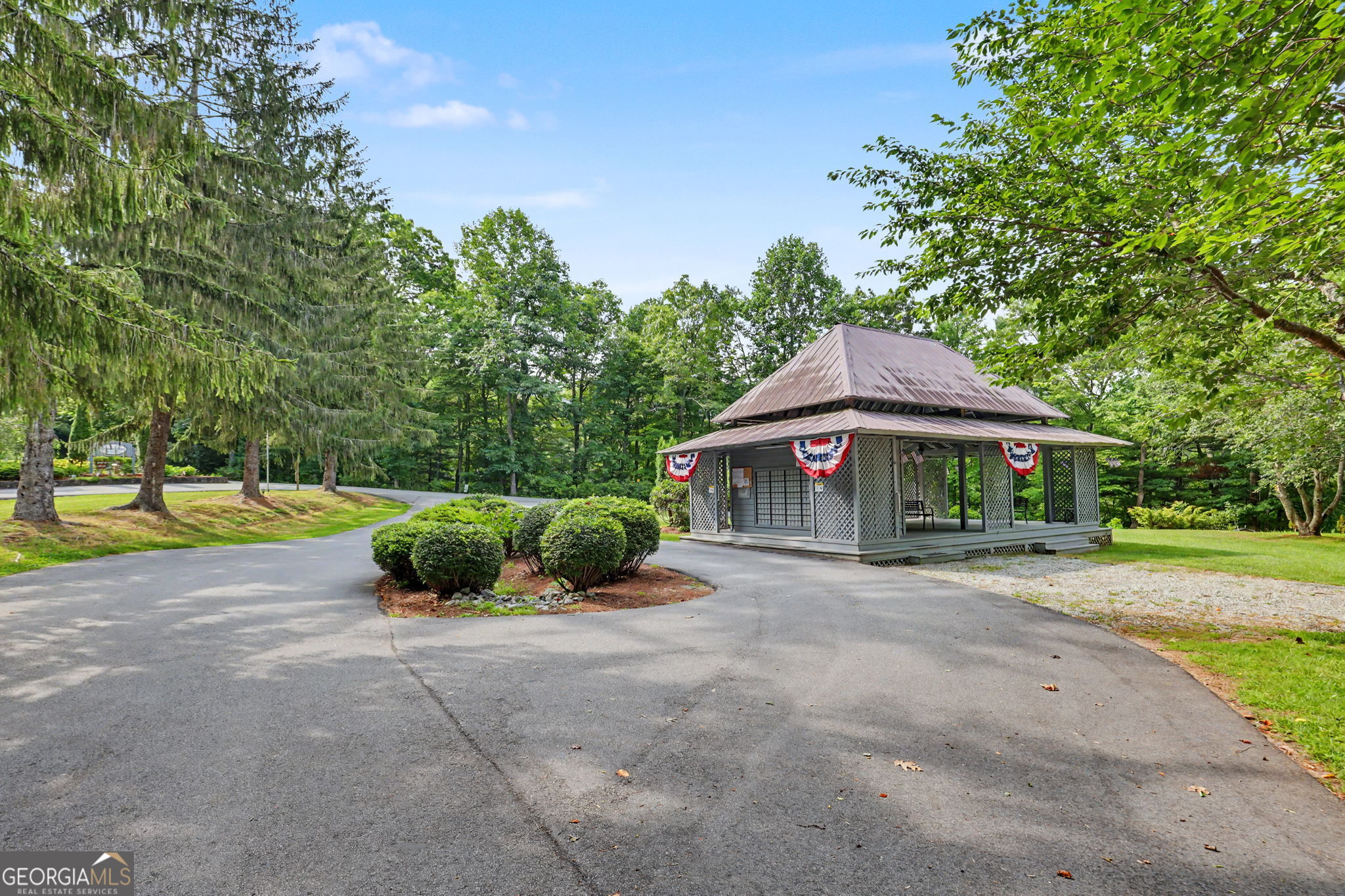 59 Dalton Drive Dillard GA 30537