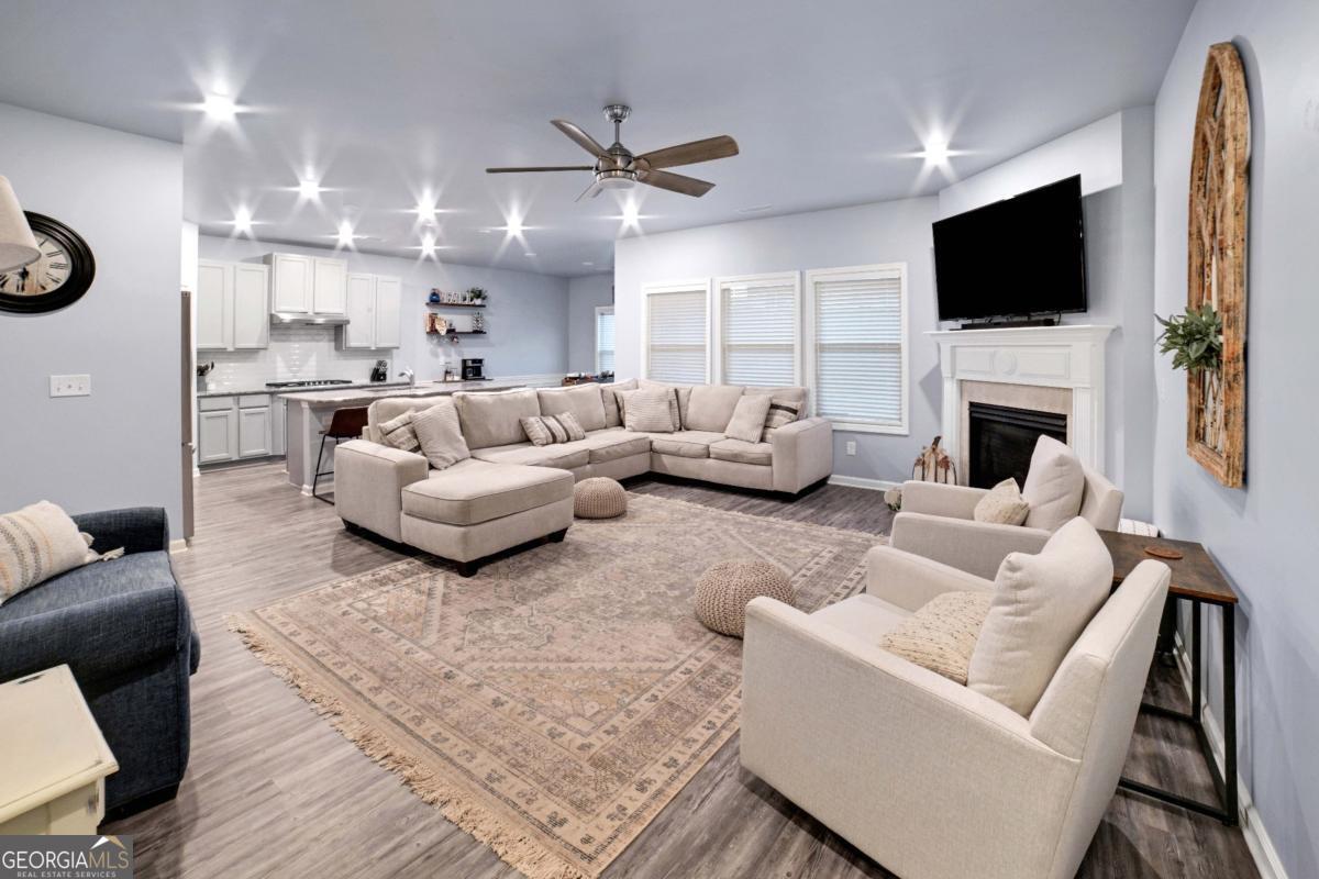 115 Creekside Bluff Way Auburn GA 30011