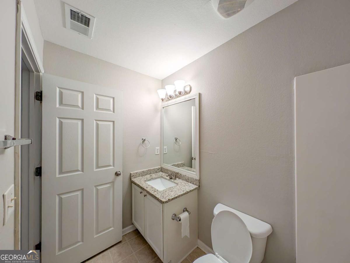 511 Creel Lane Atlanta GA 30349