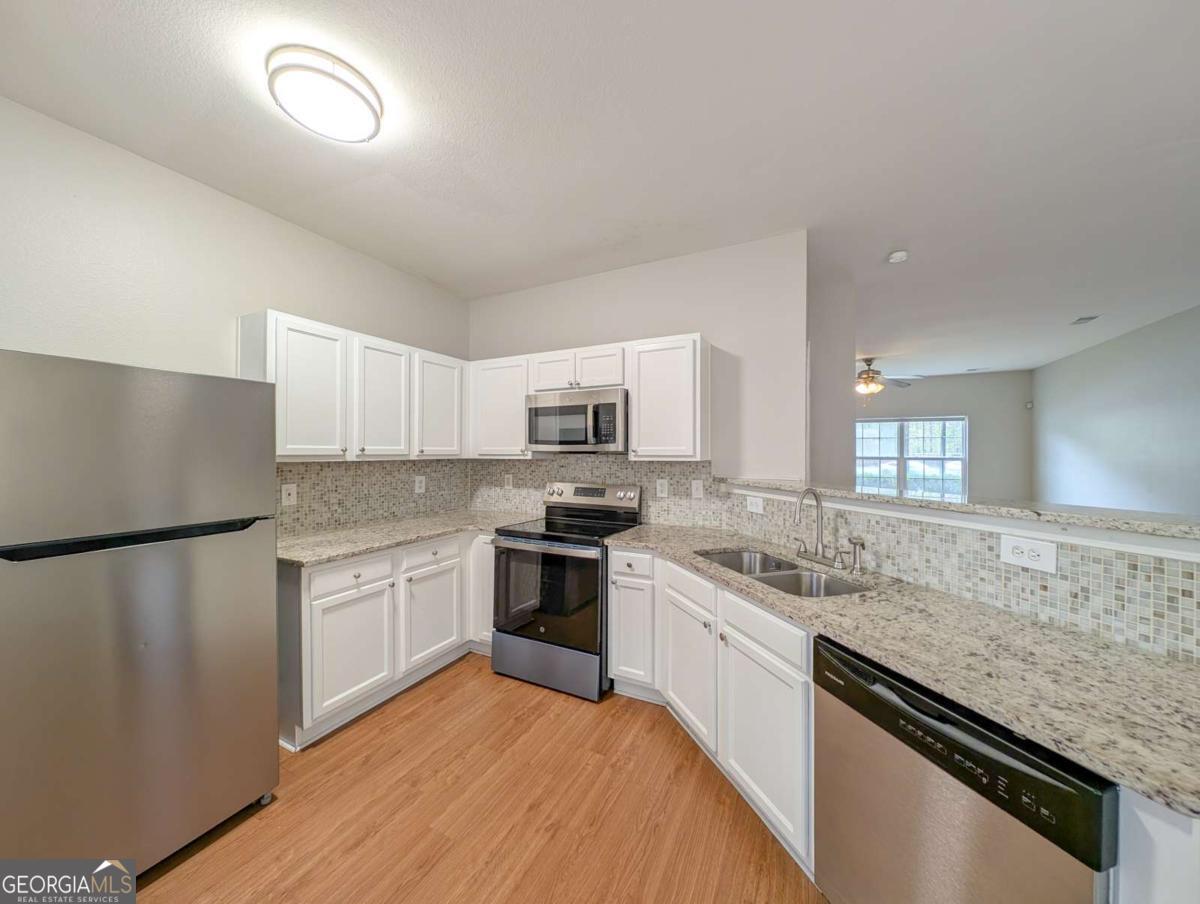 511 Creel Lane Atlanta GA 30349