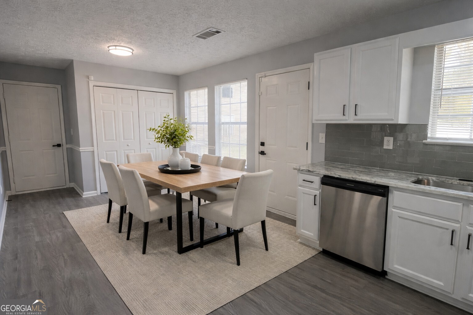 9221 Green Side Path Riverdale GA 30274