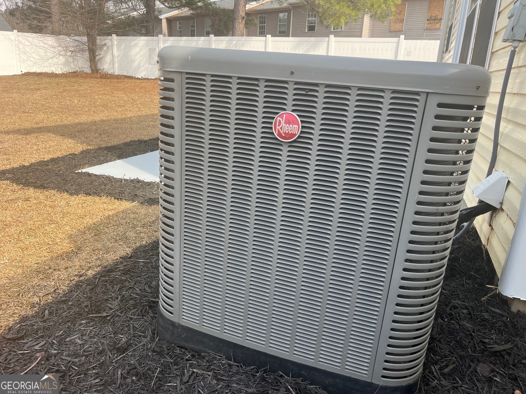 9221 Green Side Path Riverdale GA 30274