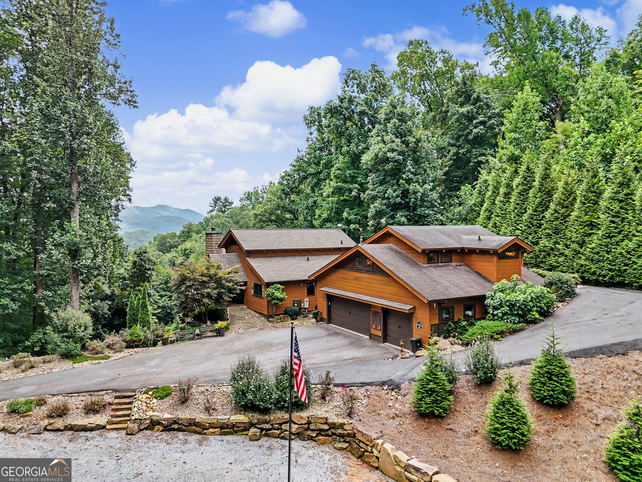 557 Fox Trot Road Clayton GA 30525