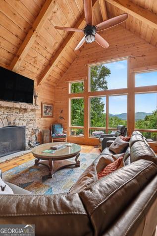 557 Fox Trot Road Clayton GA 30525