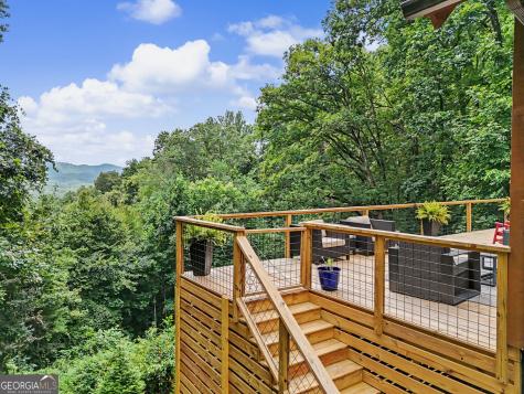 557 Fox Trot Road Clayton GA 30525