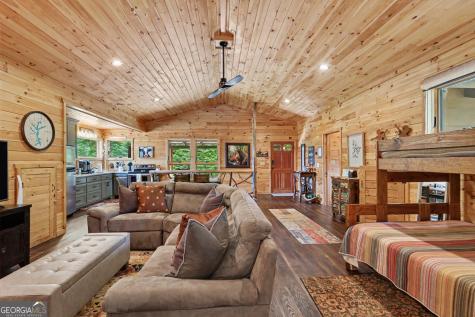 557 Fox Trot Road Clayton GA 30525