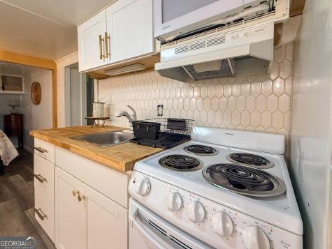 227 Canyon Pass Cleveland GA 30528