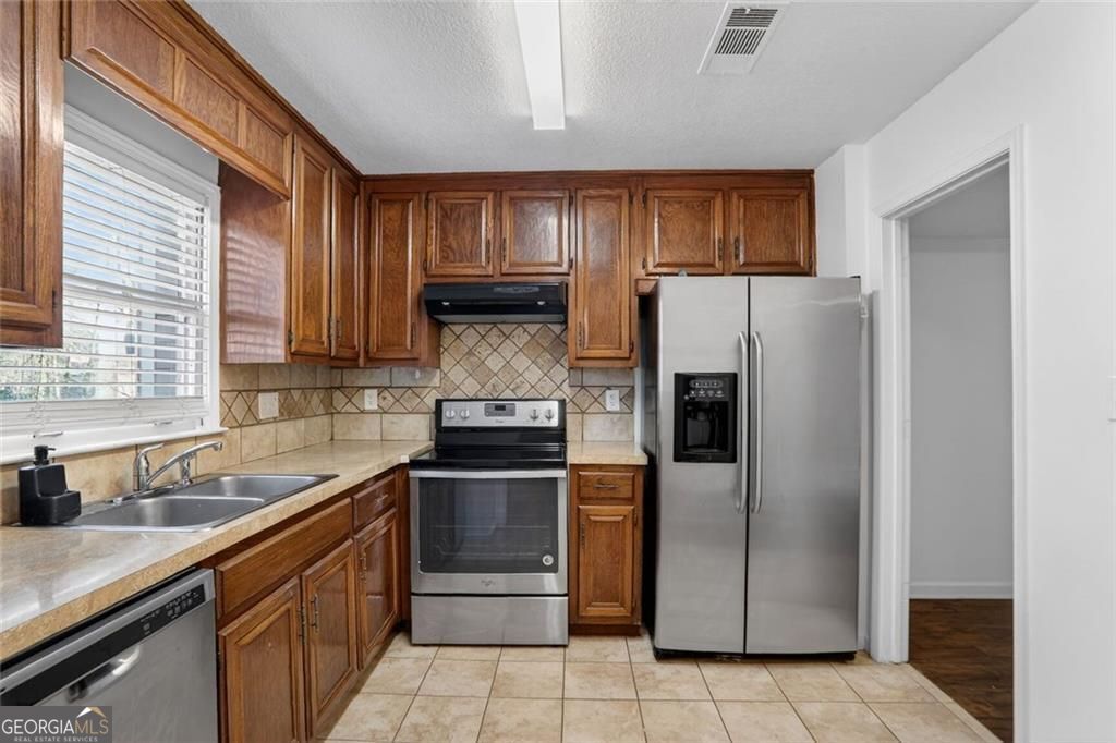 706 Twin Brooks Court Marietta GA 30067